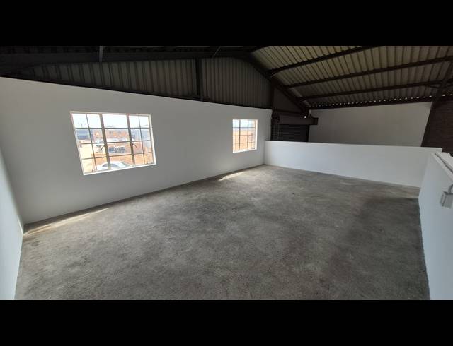 280M² FACTORY TO LET IN ANDERBOLT
